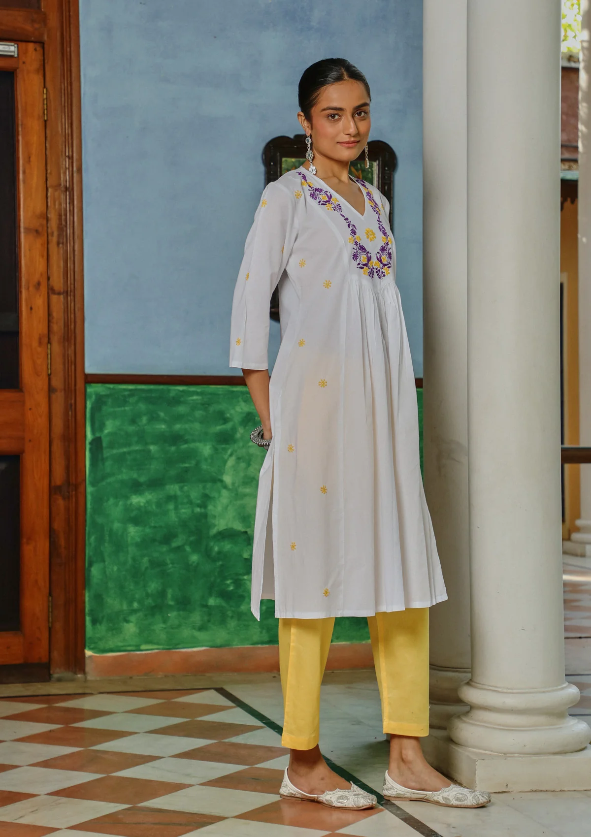 HOC Cotton Chikankari Solid Women's Long Kurta - White - Healthber