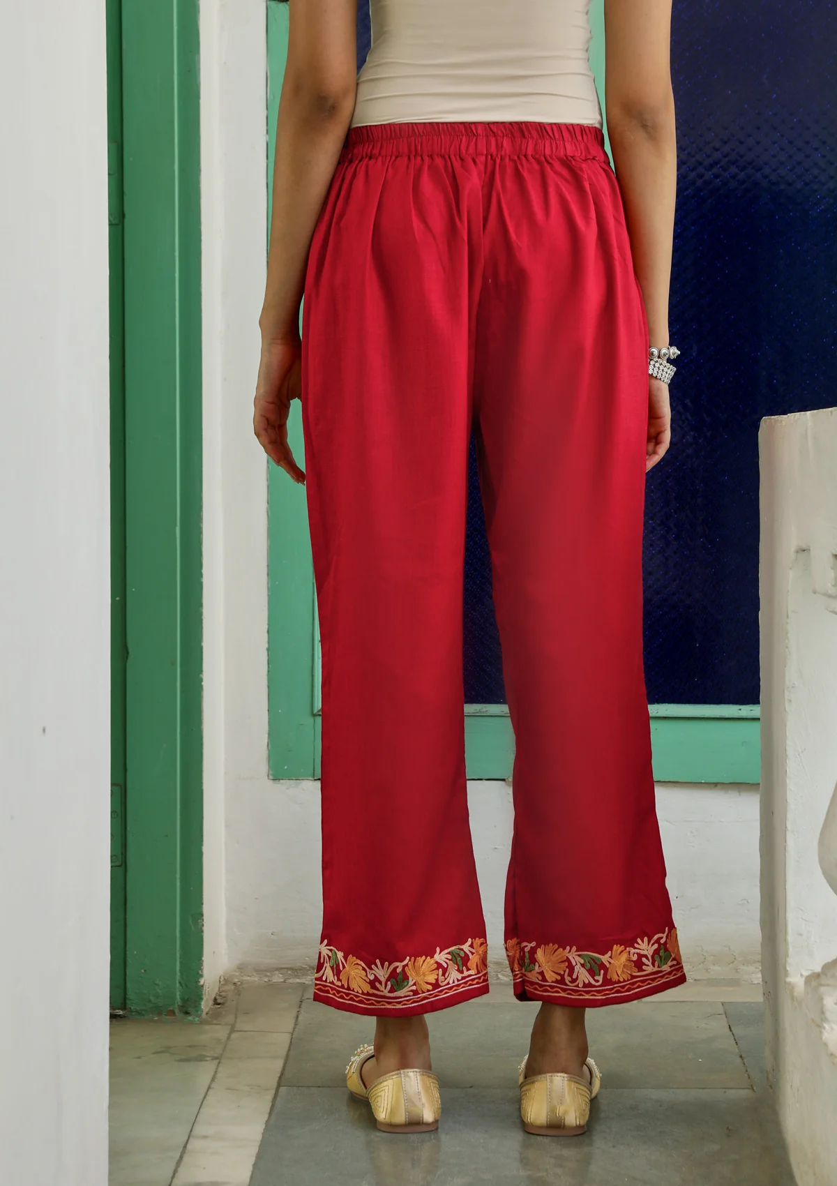 HOC Cotton Aari Embroidered Solid Women's 3 PC Long Kurta Set with Dupatta - Red - Healthber