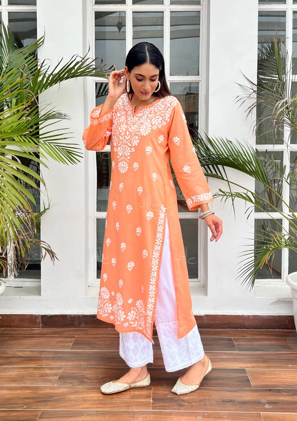 HOC Nida Chikankari Cotton Straight Kurta - Healthber