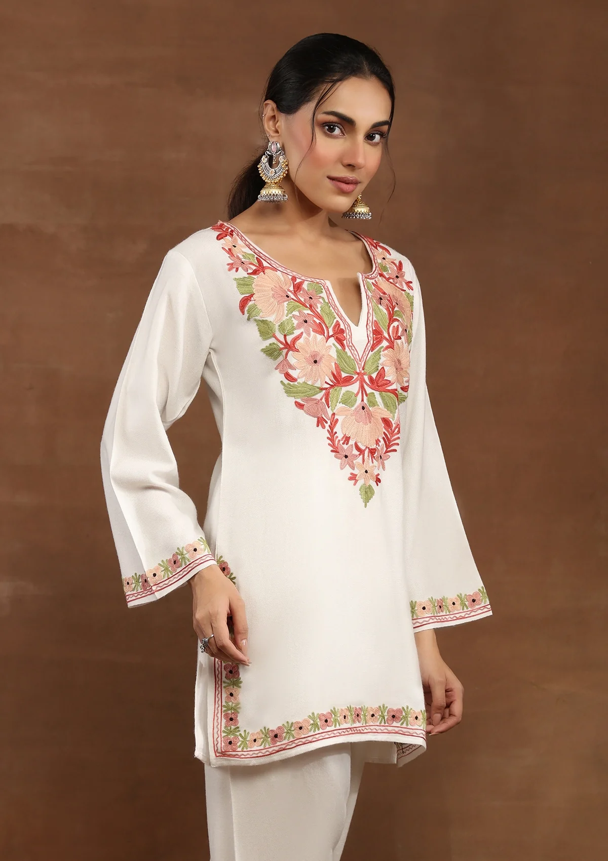 HOC Kasmira Aari Woollen Short Kurta - Healthber