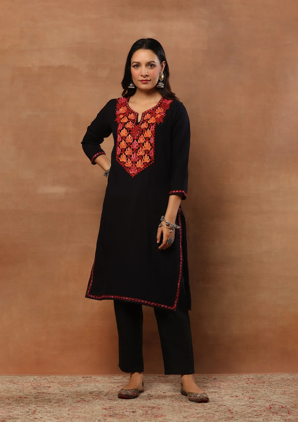 HOC Aari Embroidered Woollen Solid Women's Long Kurta - Black - Healthber