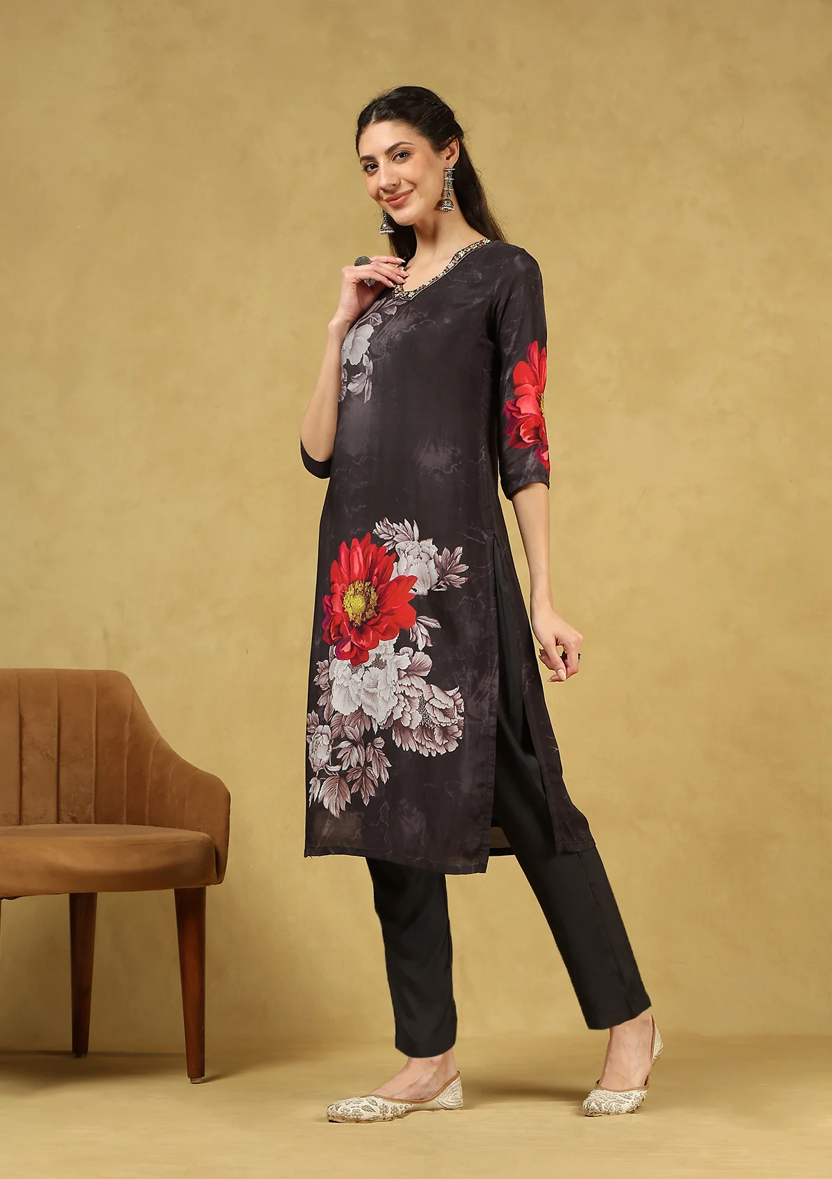 HOC Hand Embellished Muslin Printed Women's 3 PC Long Kurta Set with Dupatta - Black - Healthber