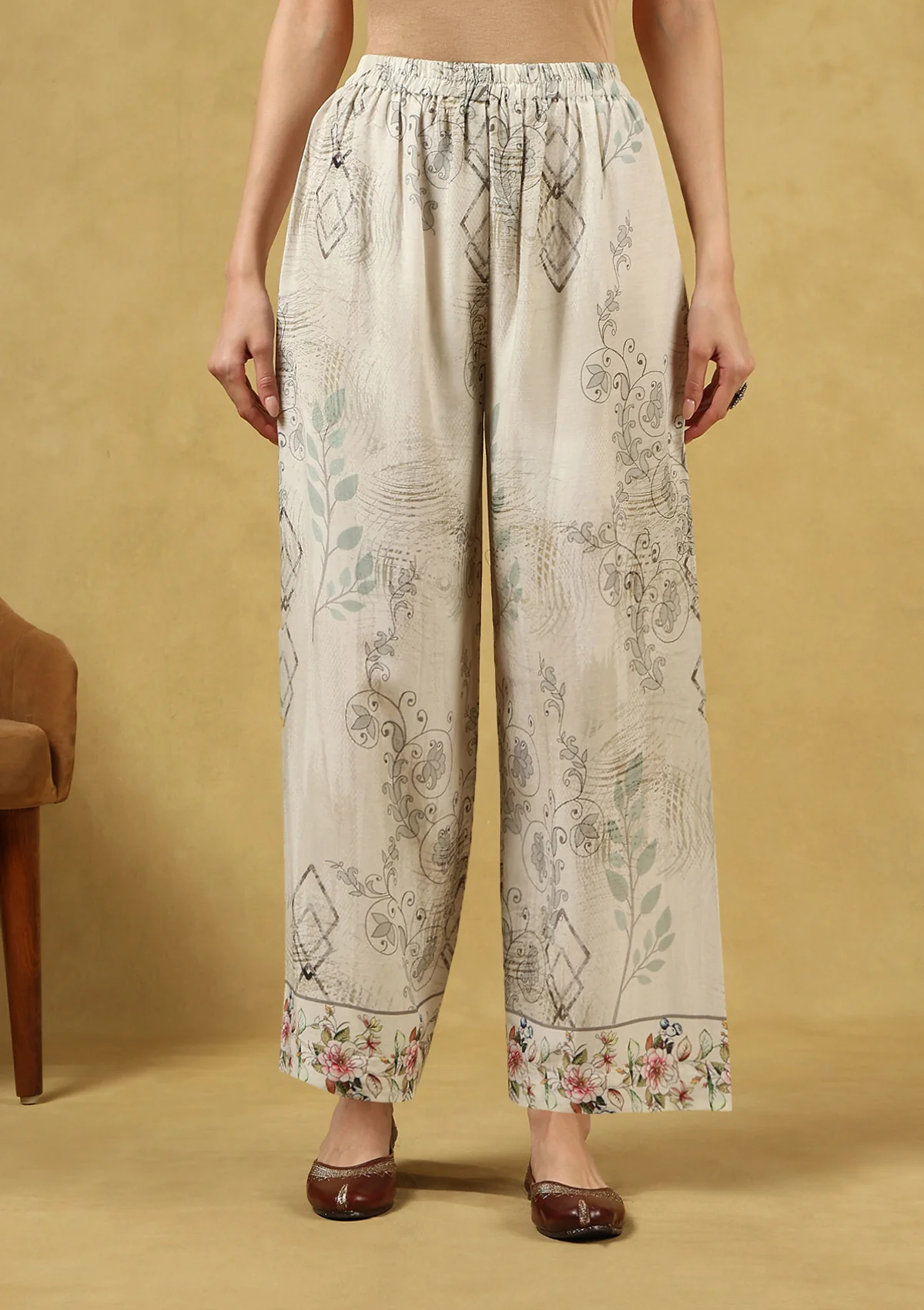 HOC Hand Embellished Viscose Linen Printed Women's 2 PC Co-ord Set - White - Healthber