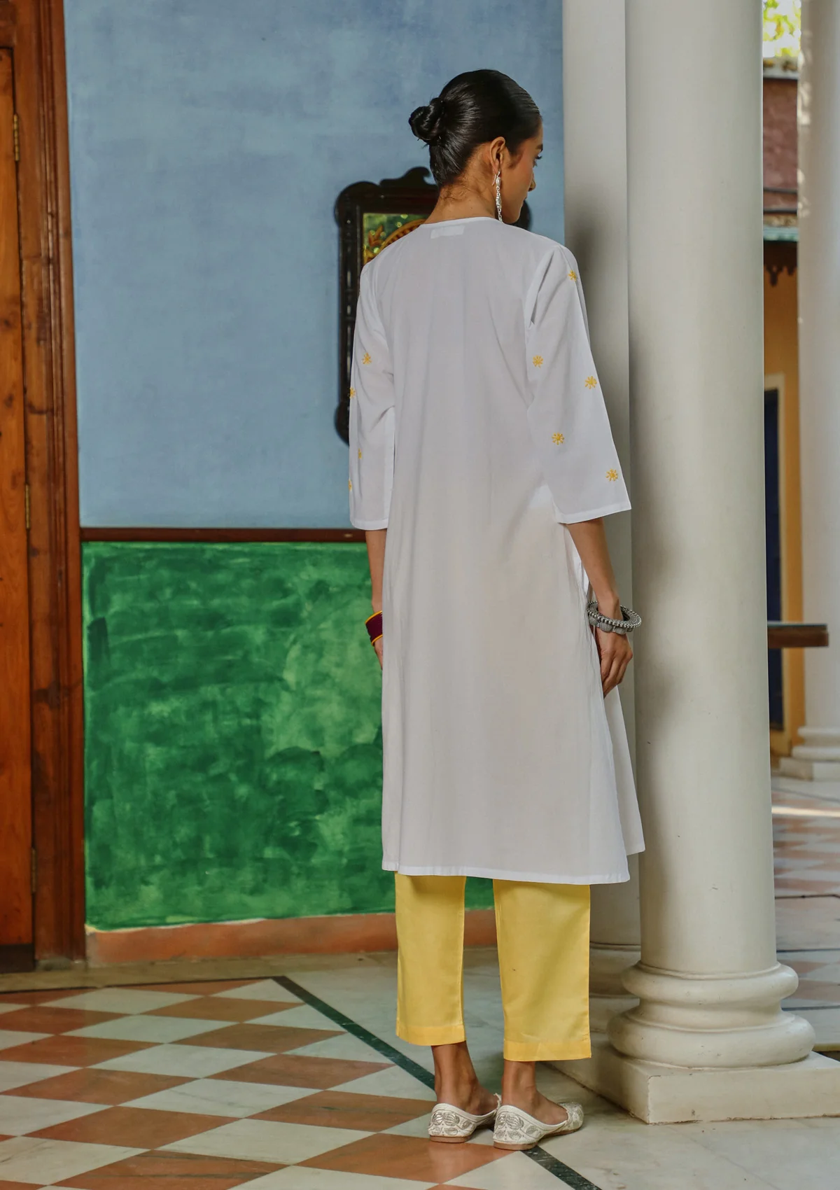 HOC Cotton Chikankari Solid Women's Long Kurta - White - Healthber