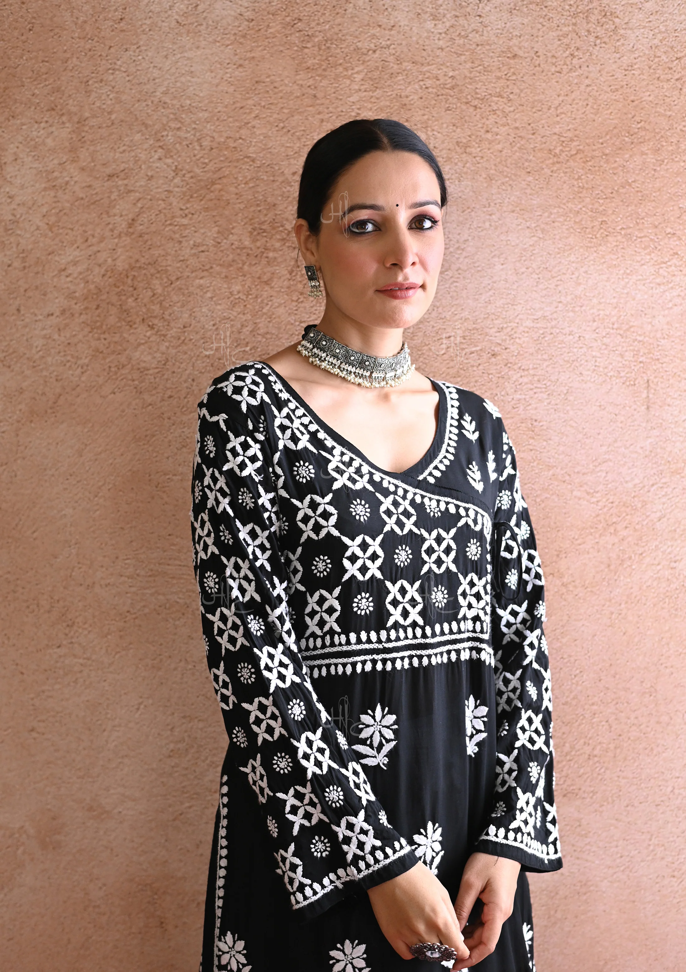 HOC Kashish Chikankari Modal Straight Kurta - Healthber