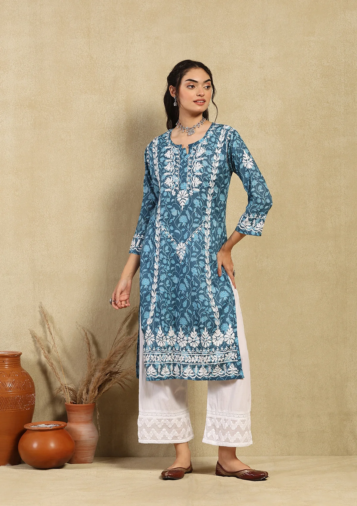 HOC Ambar Chikankari Mulmul Straight Kurta - Healthber