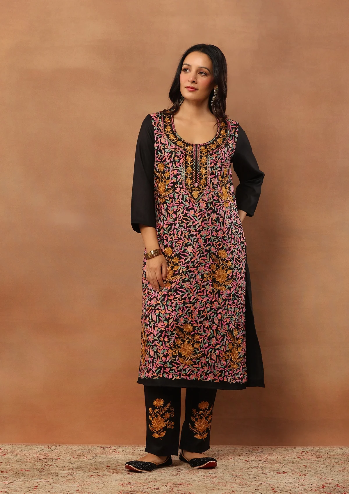 HOC Aari Woollen Straight Kurta Set with Dupatta-Black - Healthber