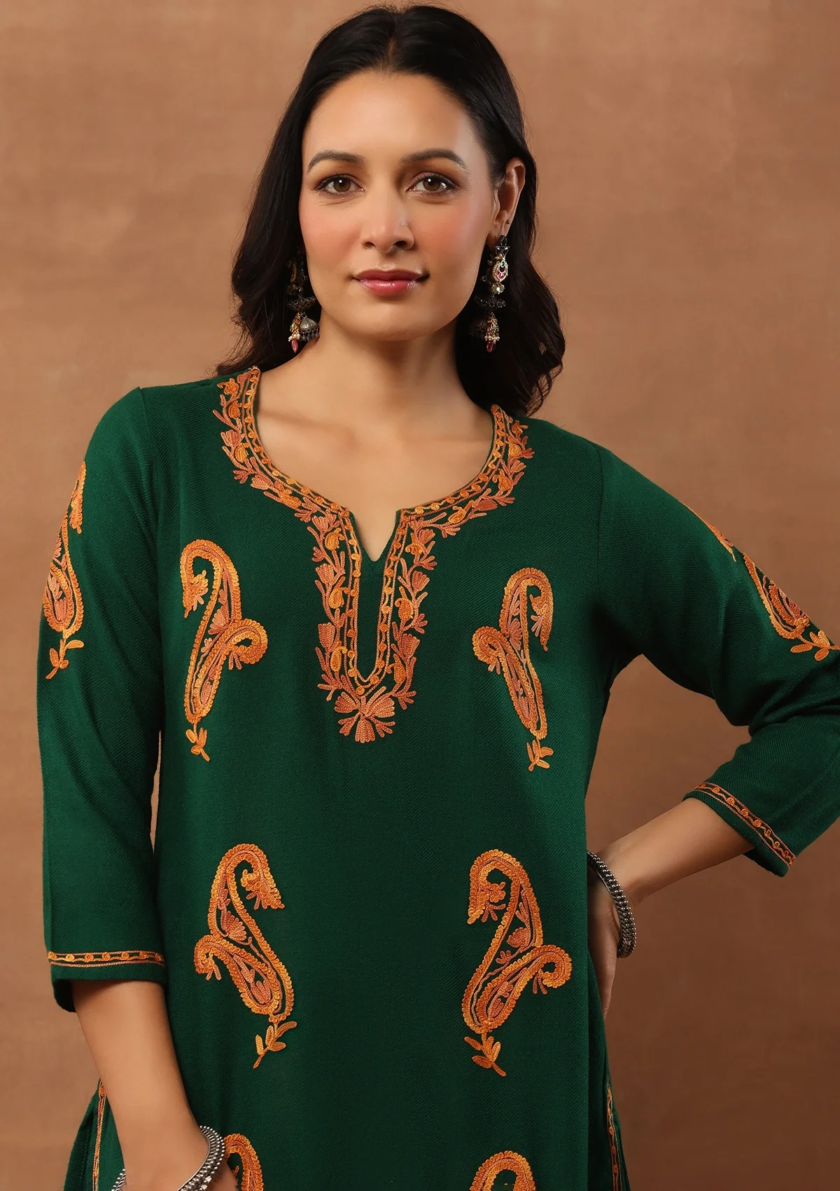 HOC Aari Embroidered Woollen Solid Women's Long Kurta - Green - Healthber