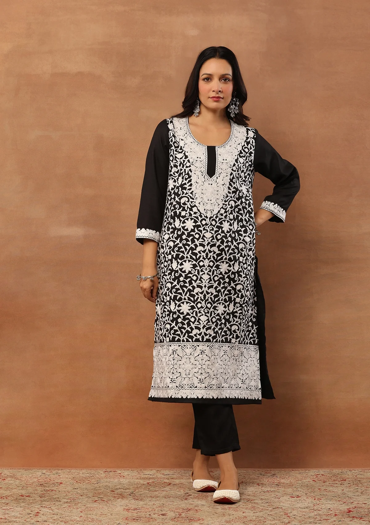 HOC Aari Woollen Straight Kurta Set with Dupatta-Black - Healthber