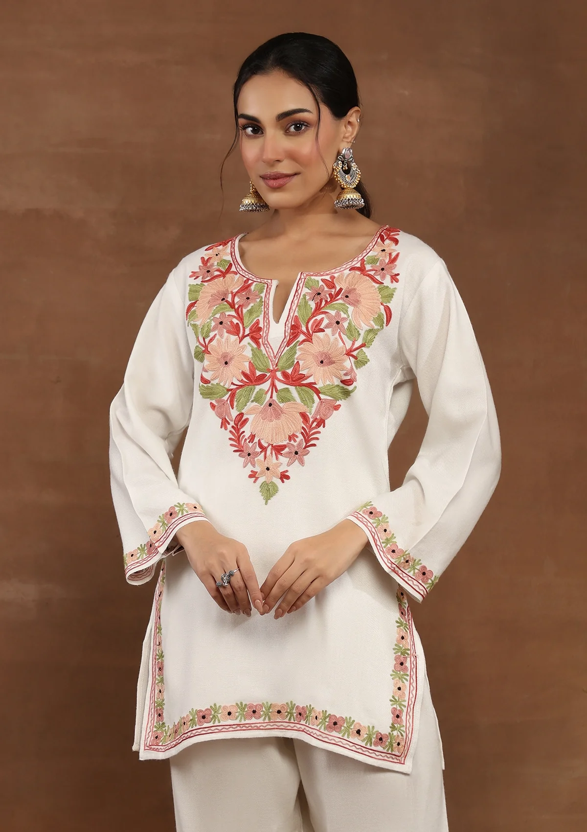 HOC Kasmira Aari Woollen Short Kurta - Healthber