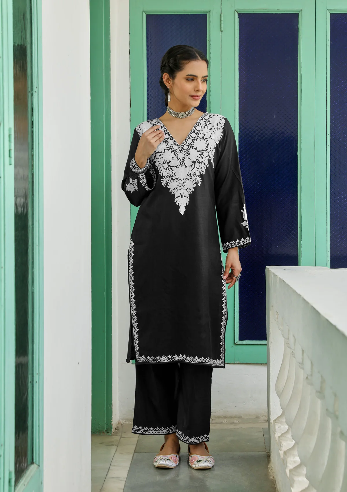 HOC Cotton Aari Embroidered Solid Women's 2 PC Long  Kurta Set -  Black - Healthber