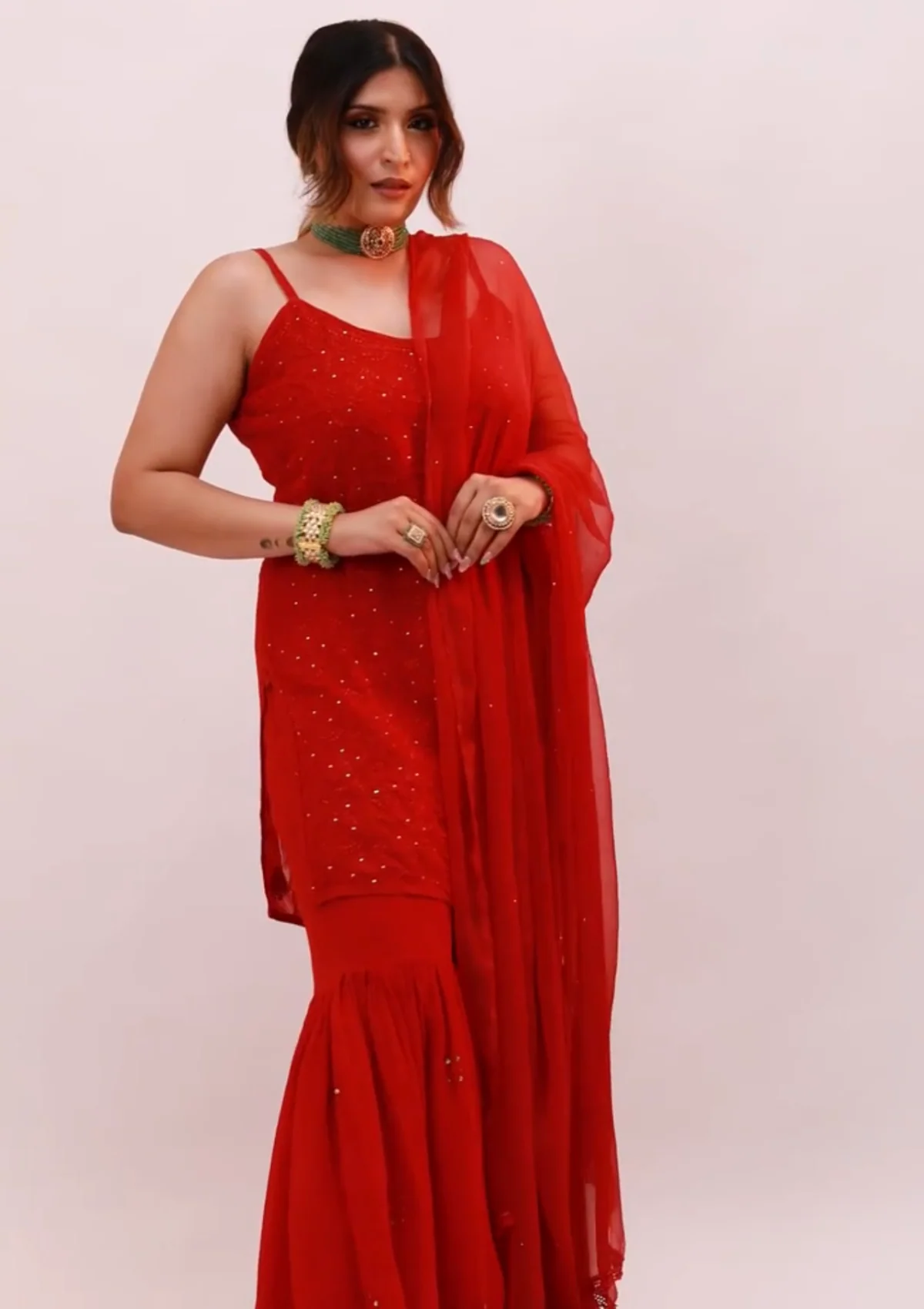 HOC Dia Chikankari Georgette Straight Kurta Set - Healthber