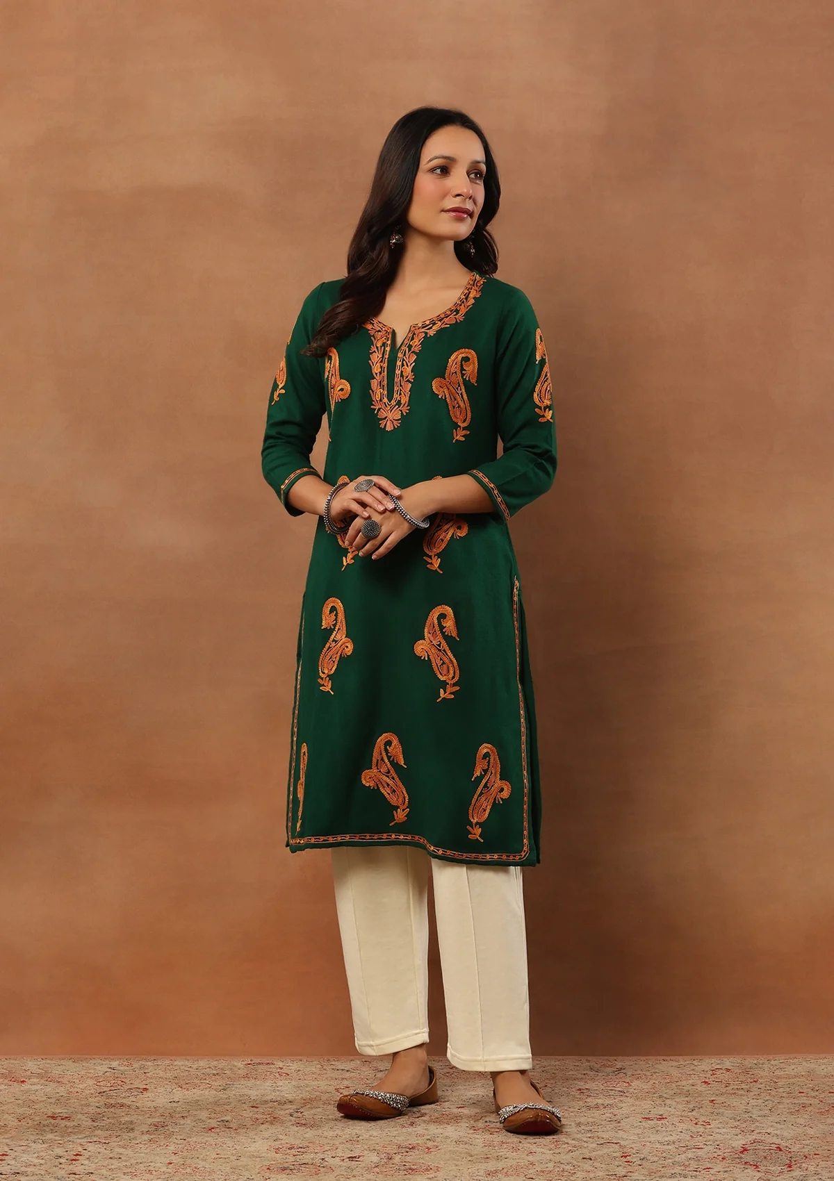 HOC Aari Embroidered Woollen Solid Women's Long Kurta - Green - Healthber