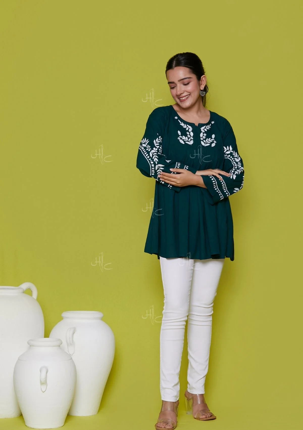 Rayon Chikankari Solid Women's Short Kurta - Green - Healthber