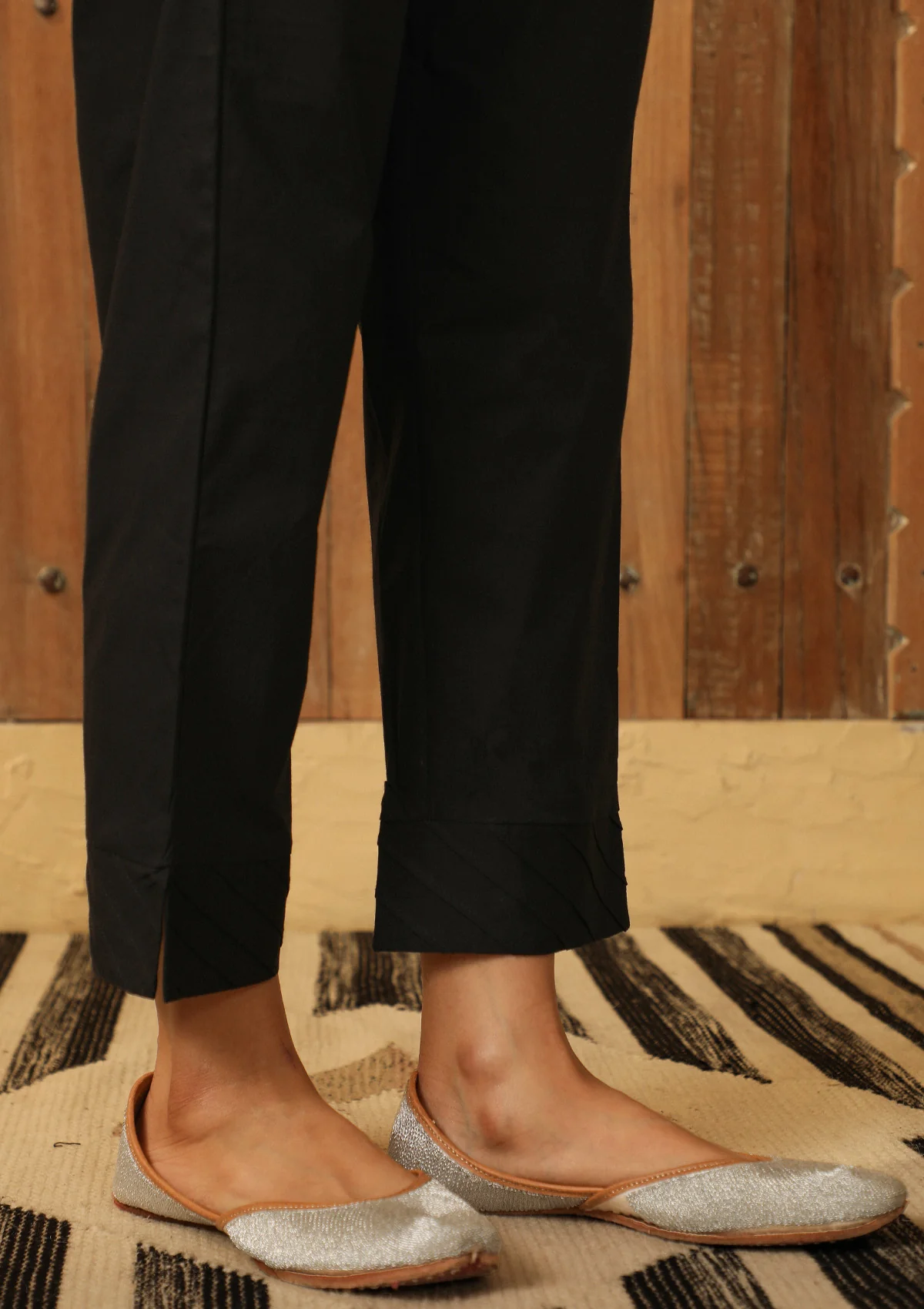 HOC Cotton Loom Pintex Solid Women's Pants - Black - Healthber