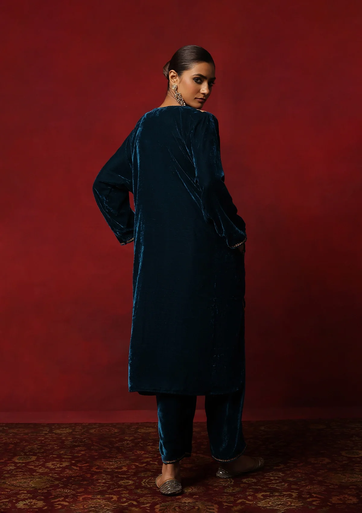 HOC Kashmiri Velvet Tilla Embroidered Solid Women's 2 PC Phiran Set -Teal Green - Healthber