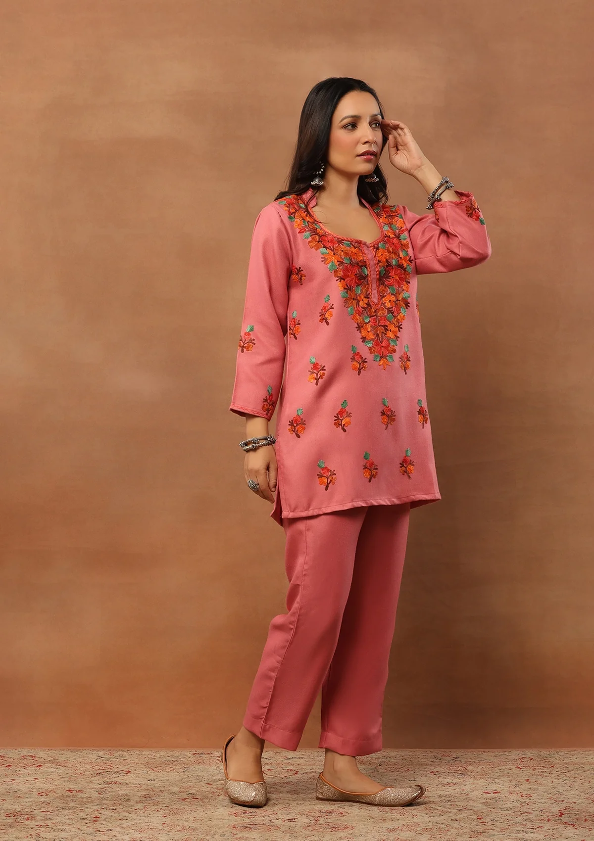 HOC Woollen Aari Embroidered Solid Women's 2 PC Short Kurta Set - Pink - Healthber