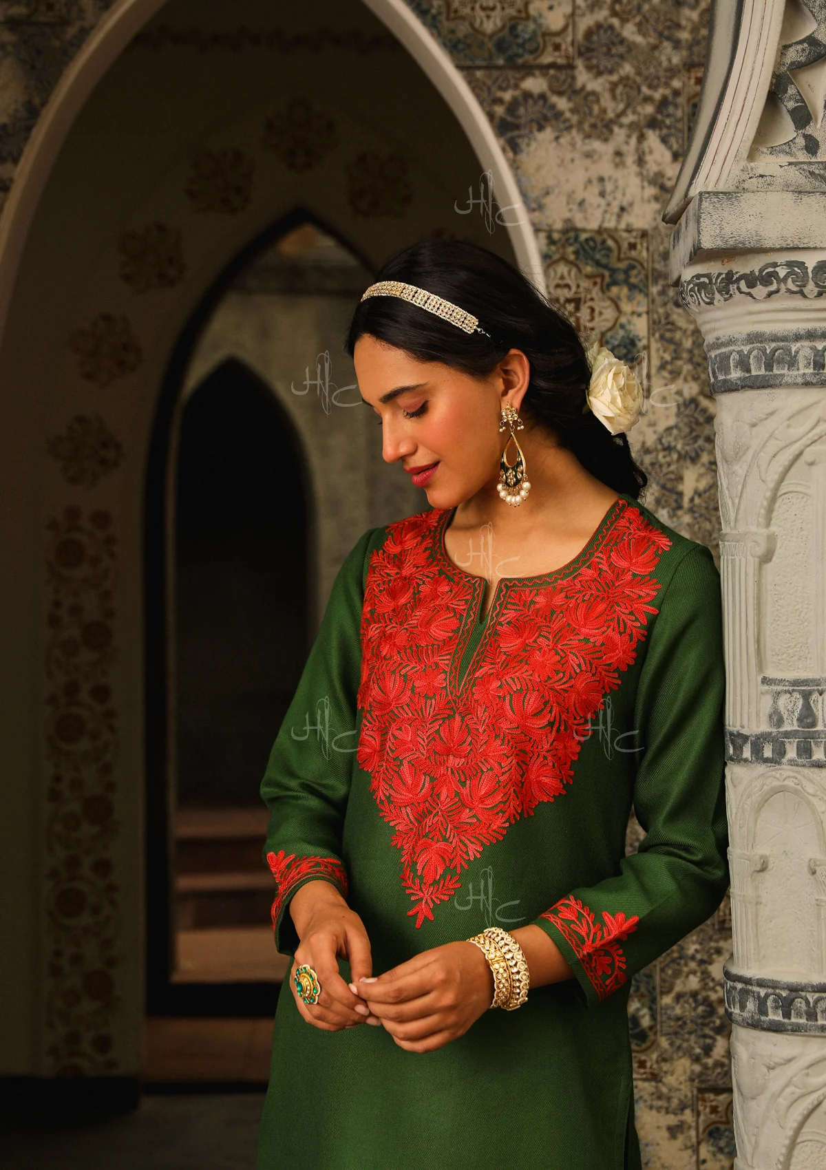 HOC Aari Woollen Straight Kurta Set- Green - Healthber