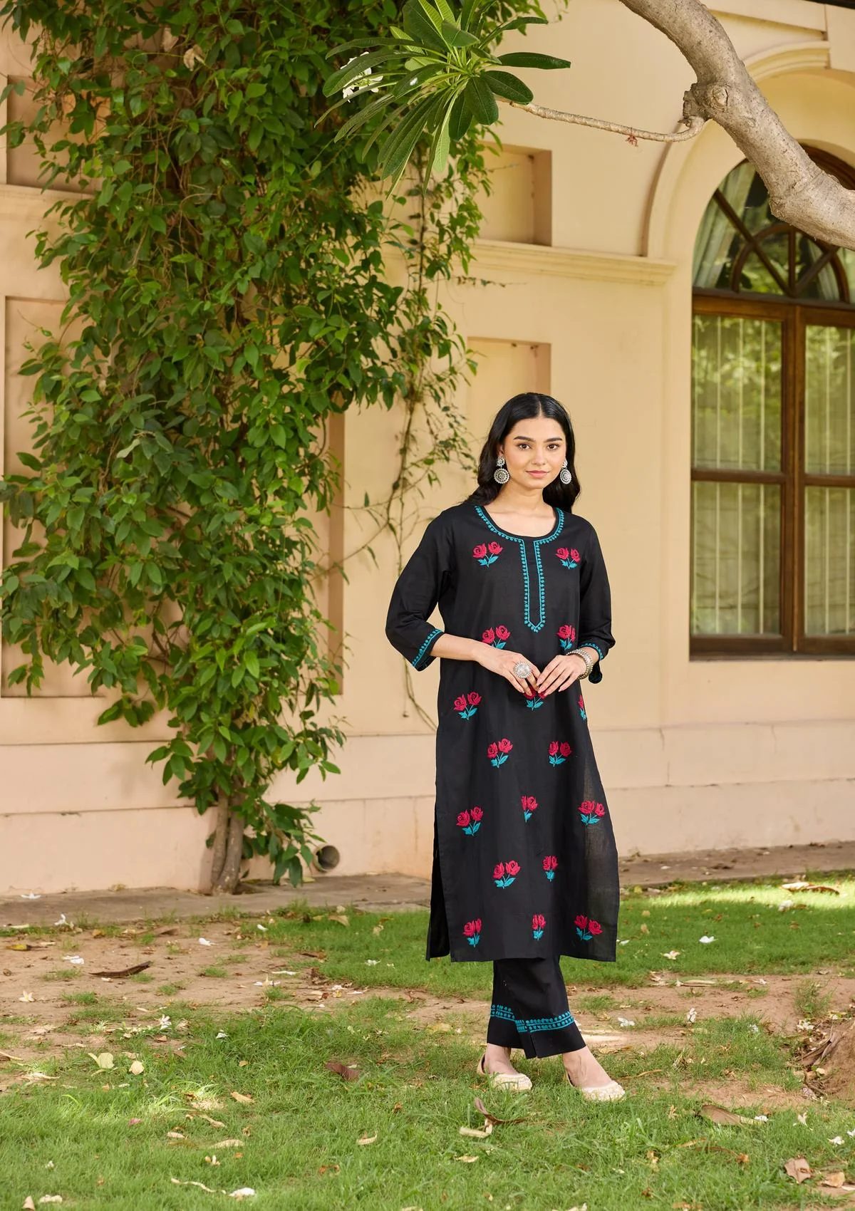 HOC Cotton Chikankari Solid Women's 2PC Long Kurta Set  - Black - Healthber