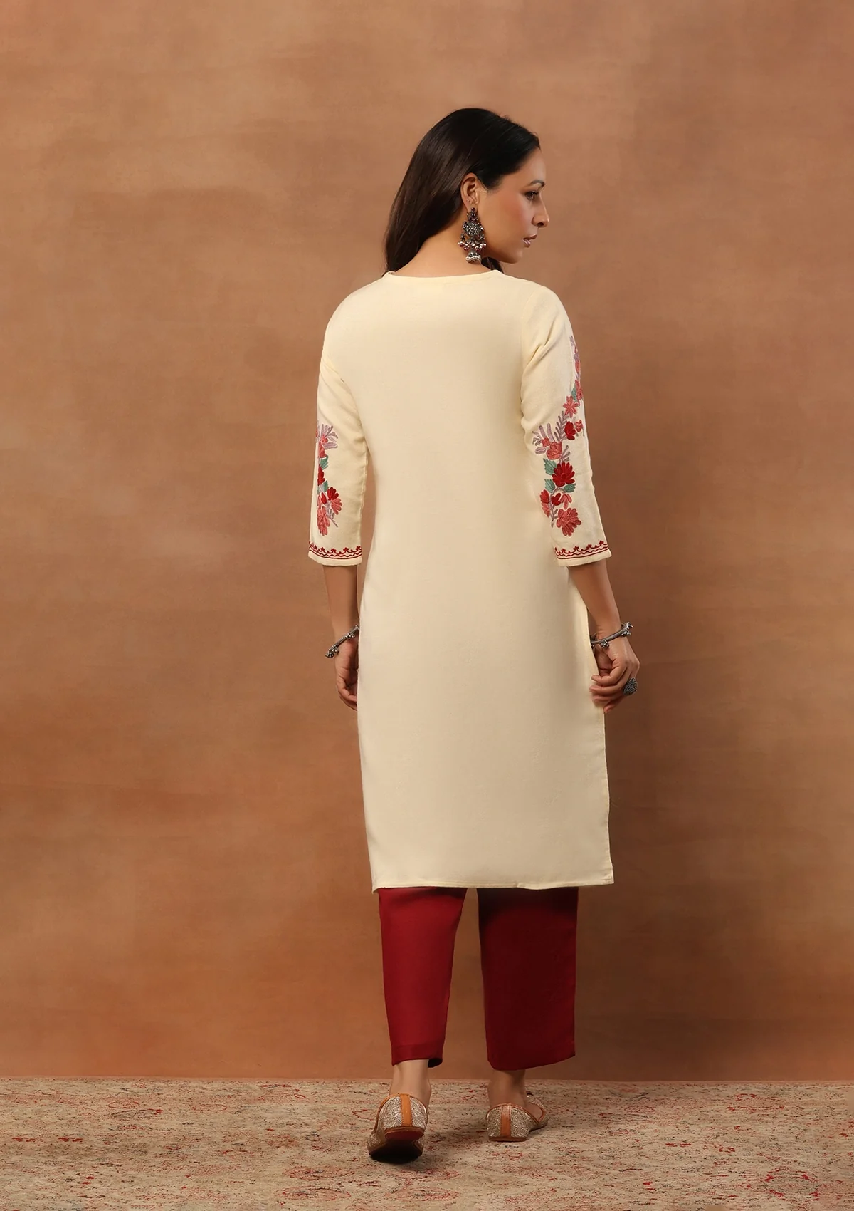 HOC Aari Embroidered Woollen Solid Women's Long Kurta - Cream - Healthber