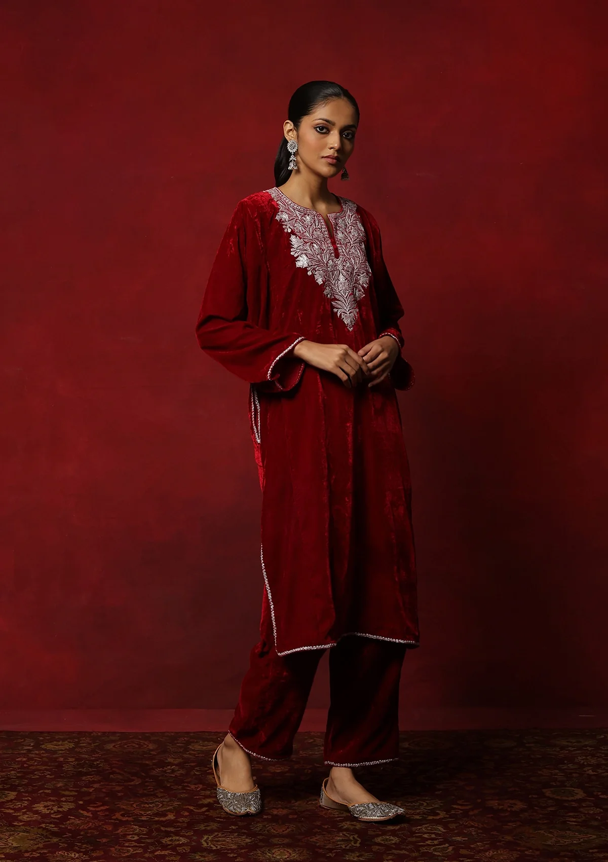 HOC Kashmiri Velvet Tilla Embroidered Solid Women's 2 PC Phiran Set -Maroon - Healthber